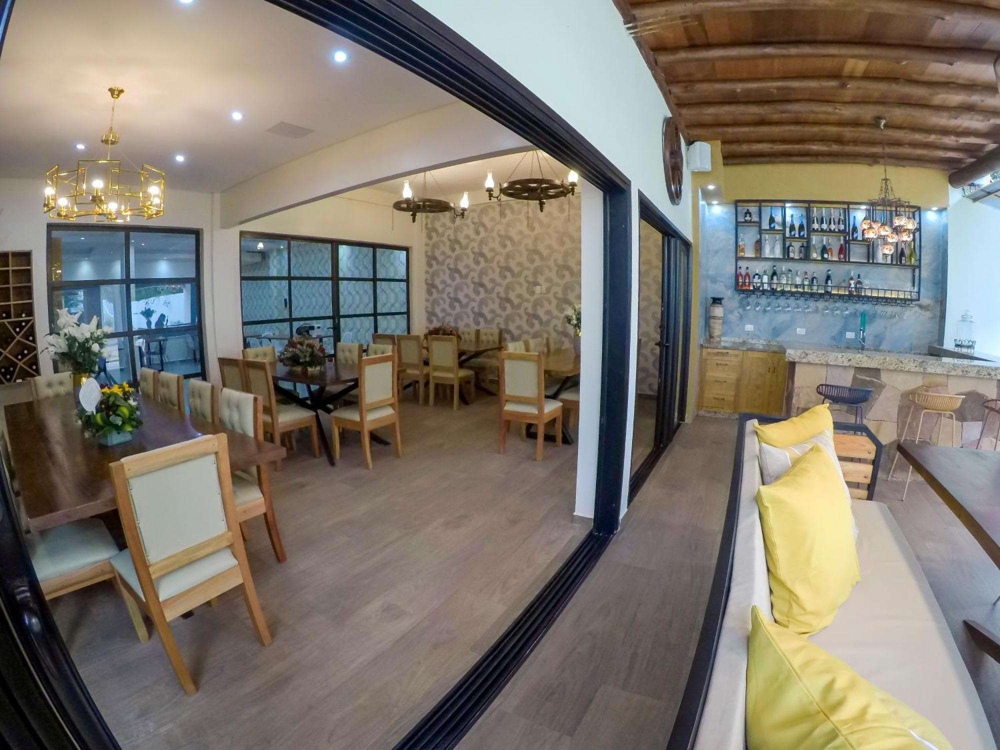 Dos Lunas Aparthotel Dr Juan Eulogio Estigarribia Экстерьер фото